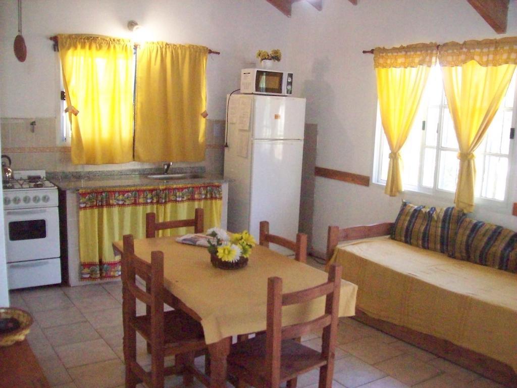 Complejo Sagrado Corazon Villa Merlo Kamer foto