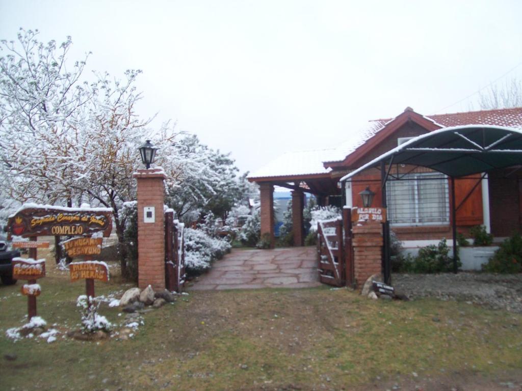 Complejo Sagrado Corazon Villa Merlo Buitenkant foto